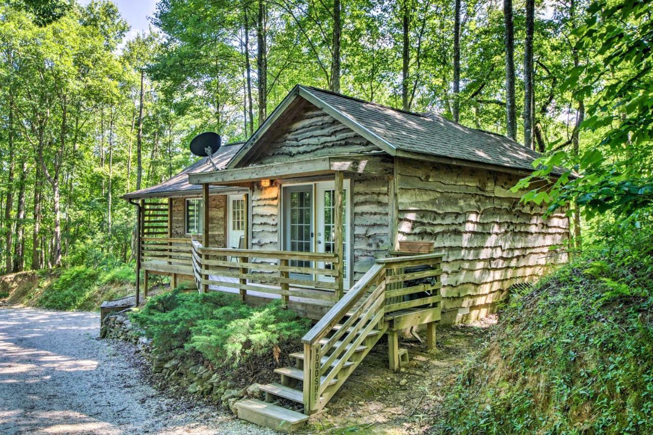 Cozy The Woodshop Cabin With Deck And Forest Views! Robbinsville Luaran gambar